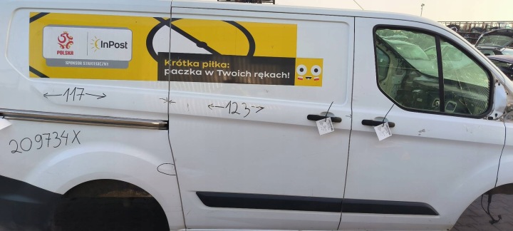 Tür PRZESUWNE rechts FROZEN WHITE FORD TRANSIT CUSTOM L1H1
