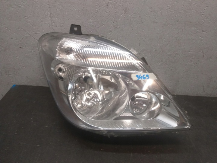 FEUX PHARE AVANT DROIT MERCEDES SPRINTER W906 06-14 A9068200261
