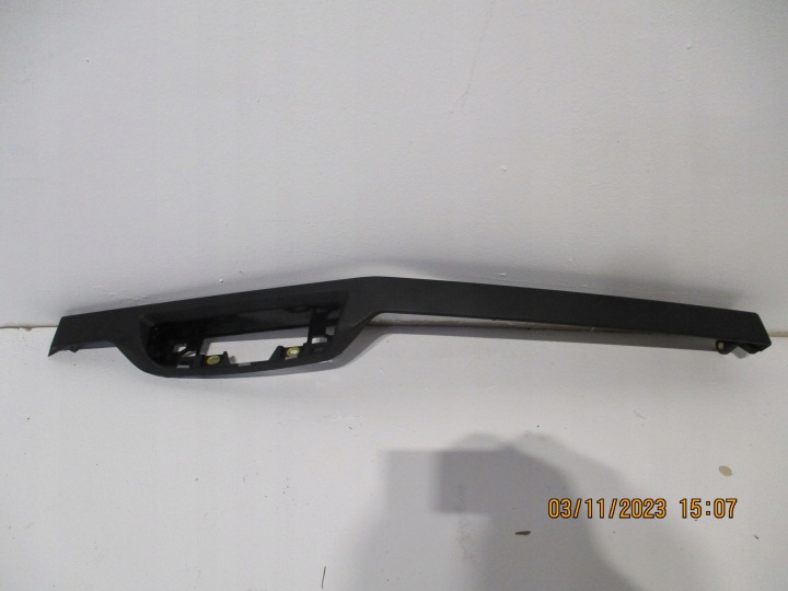 MOULAGE CONSOLE AUDI A1 82B 82B853190A
