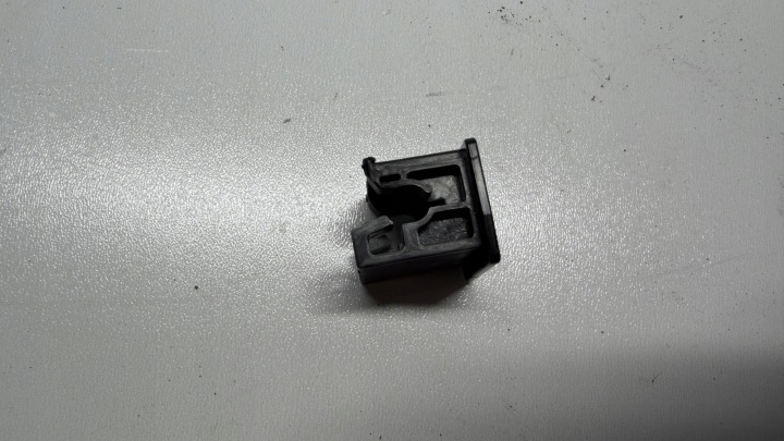 HYUNDAI KONA EV Support plaque Poignée KOSTKA Feux phare Avant Armature 18-21