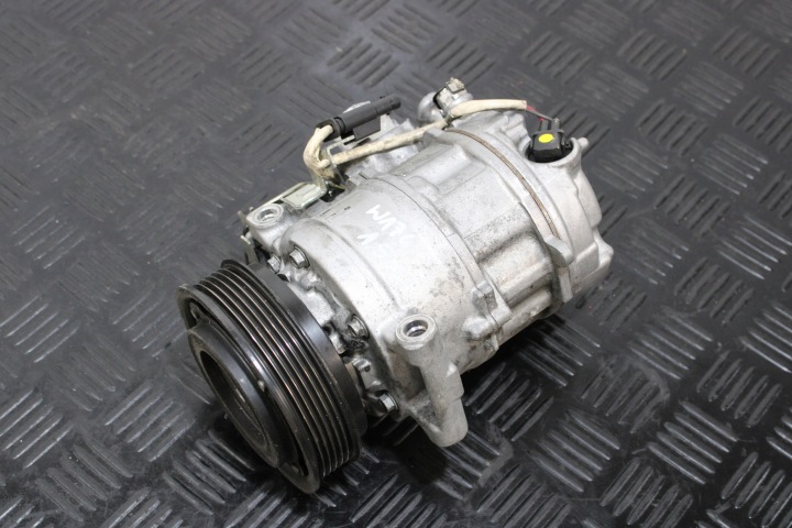 pump compressor of the air conditioning MERCEDES A-KLASA W176 LIFT 1,5 CDI
