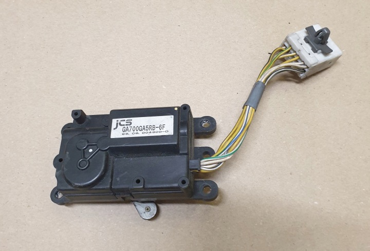 Moteur actionneur chauffage climatisation MAZDA 626 GA700GA5RB GA601GA5RC OE EU