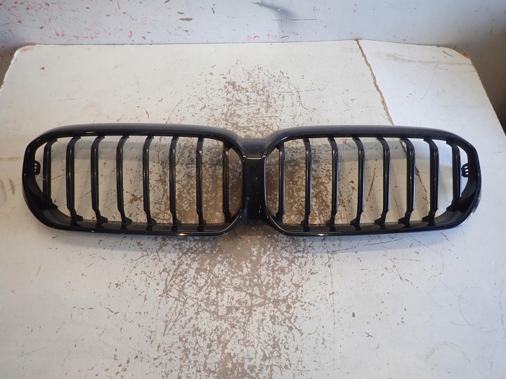 maska ladvinky BMW 5 G30 G31 LIFT 2020- 9464210