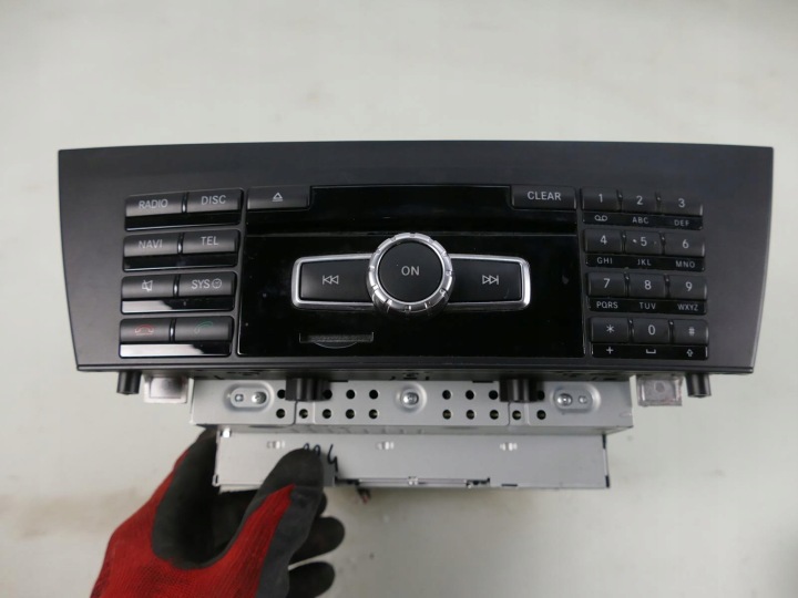 MERCEDES C C204 W204 LIFT RADIO CD SD FM NAVI COMAND