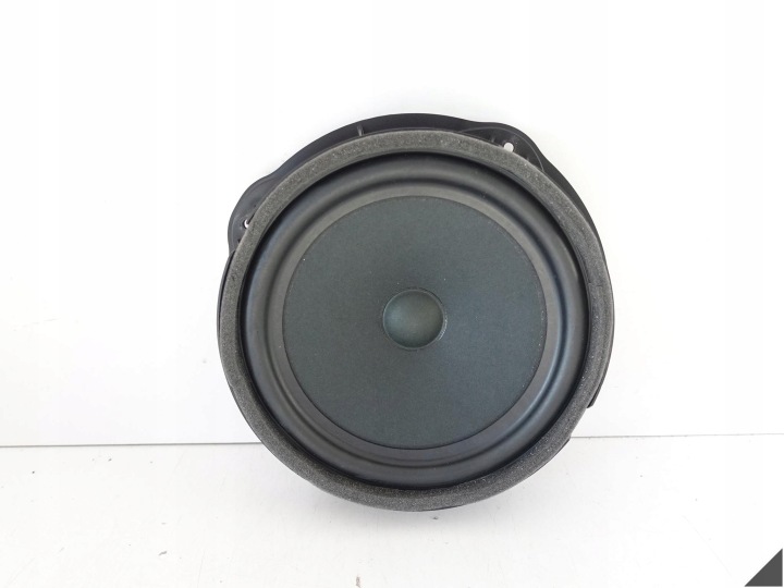 AUDI Q3 83A F3 18-25 Altoparlante BASOWY NAGLOSNIENIE W PORTA Portiera Anteriore R=L