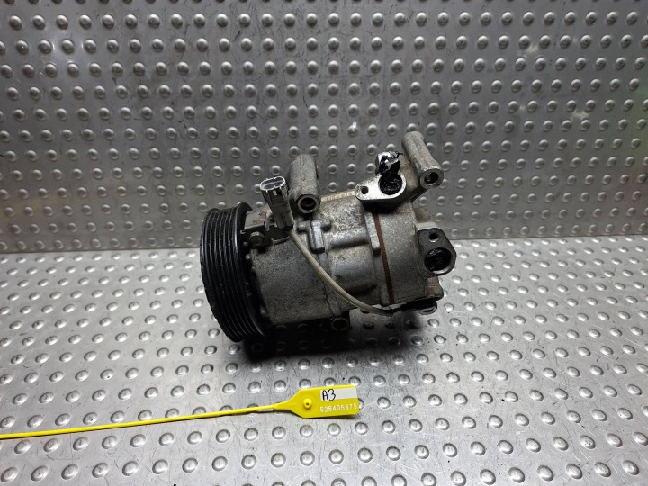 compresseur de climatisation TOYOTA YARIS III 11- 1.33 VVTI 447260-4201