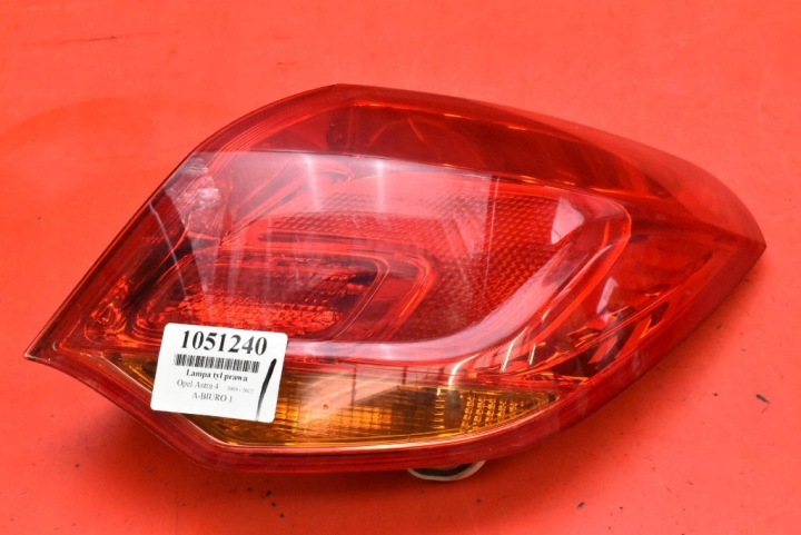 Licht rechts heck hinten OPEL ASTRA 4 IV J 5D HB 09-12