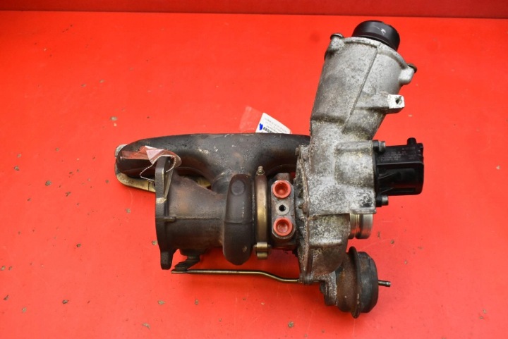 turbo TURBINA A2700901480 MERCEDES CLA C117 2.0i 211 KM 13-16