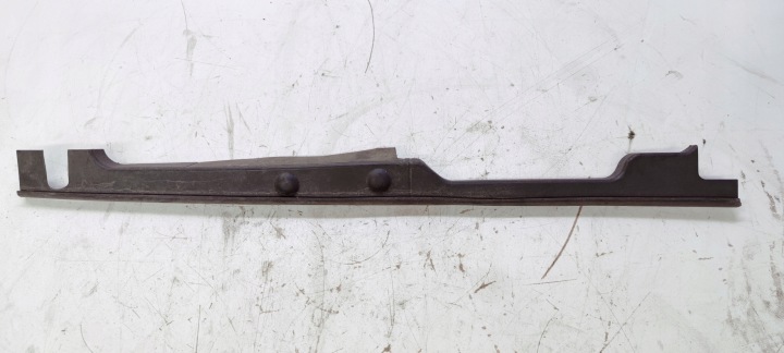 LEISTE SCHUTZLEISTE OBEN DES KOTFLÜGELS LINKS AUDI A4 B9 8W0820581