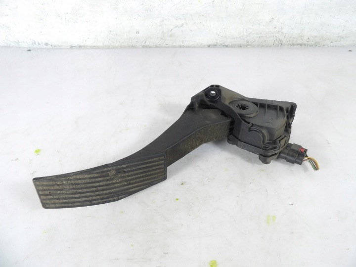 OPEL ASTRA K 1.6CDTI PEDAL Potenziometro del gas / del liquido 13373776