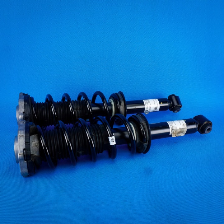 shock absorbers rear. rear part komplet BMW X3 G01 33526871801 6871801 5407km