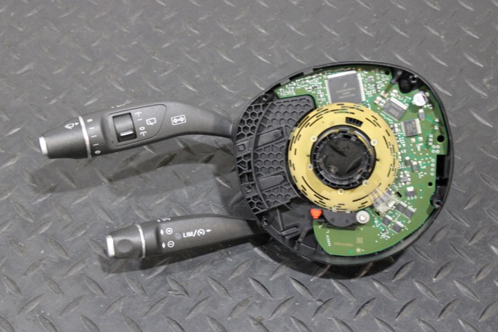 MANETKA control of wipers of indicators INFINITI Q30