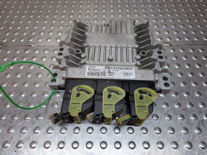 Ordinateur Unité de contrôle Moteur 8V21-12A650-EC FORD FIESTA MK7 1.4 TDCI