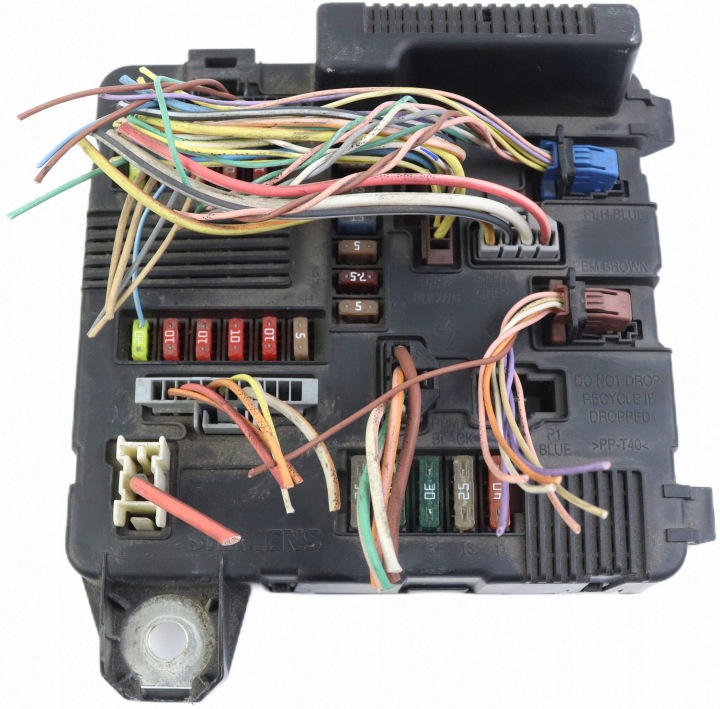 RENAULT MEGANE II SCENIC II modul BSI UPC X84 N2 8200306032A S118399200D