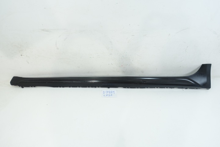 moulding threshold left AUDI A4 B9 LIFT KOMBI ALLROAD