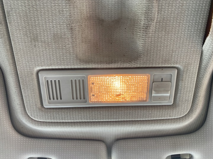 Feux phare Interne OSWIETLENIE Cabine SUFITOWE Audi 80 B3 86-91