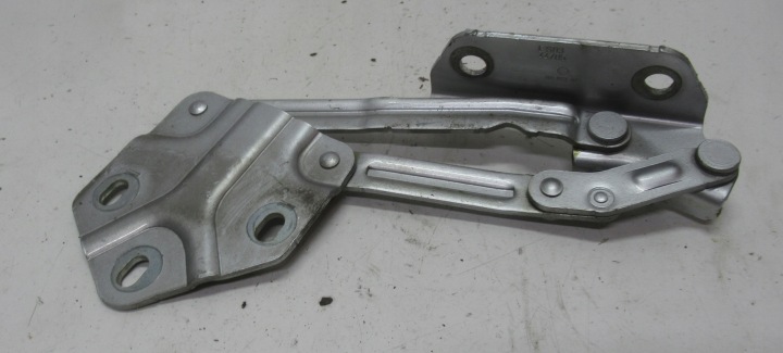 VW TOURAN 05R Scharnier der Kühlergrill rechts 1T0823302