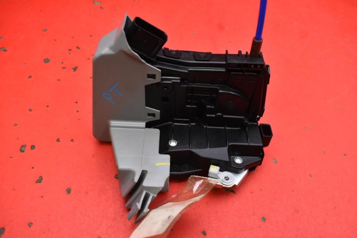 de la serrure portière droite arrière arrière EU 81420-R2000 KIA SPORTAGE 5 V 21-25