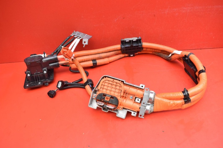 adapter LADOWANIA G908242030 TOYOTA BZ4X 204 KM 22