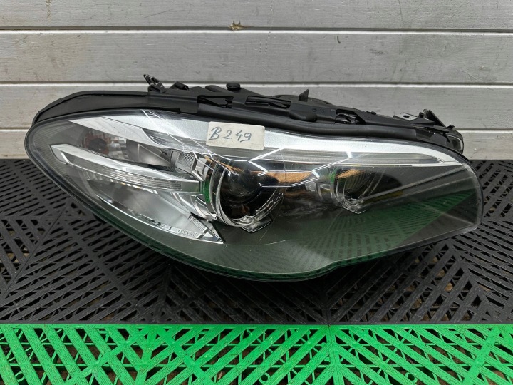 Feux phare Avant Bouche buse Droit BMW 5 F10 F11 LCI SKRETNA Complète 7378514