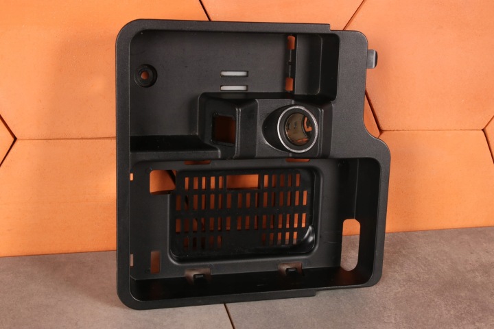 BMW Z4 G29 WKLAD cappelliera CASSETTO PORTAOGGETTI TUNELU SRODKOWEGO 6809005 6809004 9892058