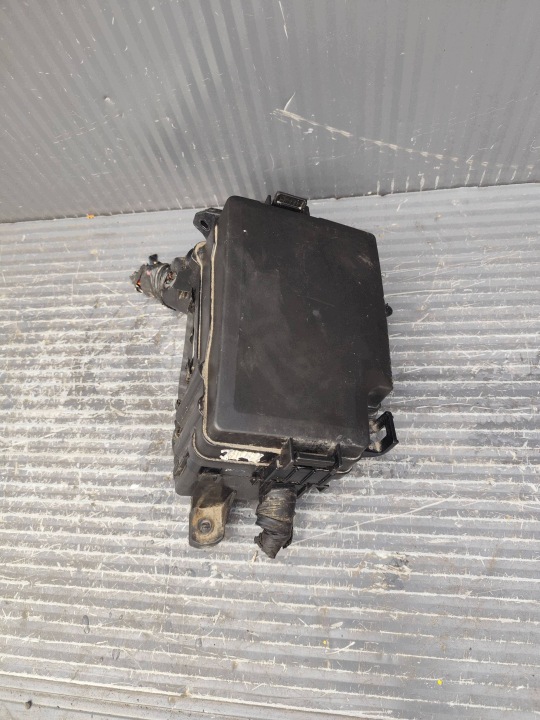 HYUNDAI ELANTRA VI Kasten der Sicherungen 91956-F2045