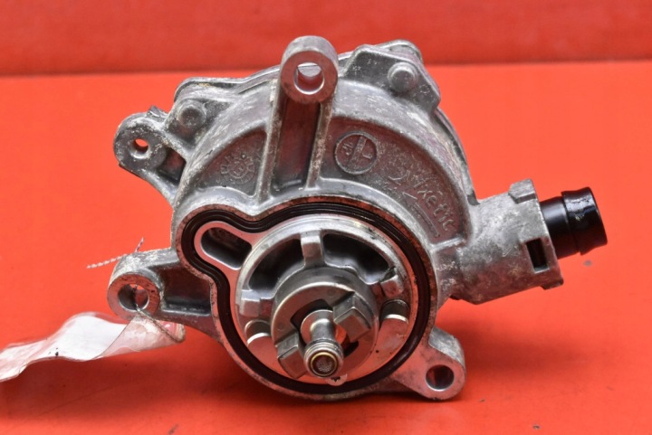 Pompa VACUM WAKUM 31375107 VOLVO S60 2 II 2.0 D3 13-20