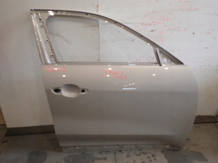 ajtó eleje elsö jobb FIAT 600 2024