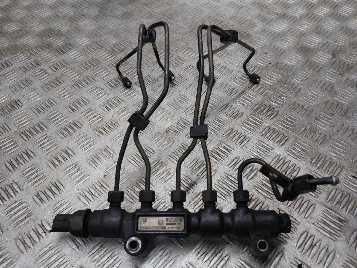 Kraftstoffverteiler Einspritzleiste + Schläuche + Sensor PEUGEOT 407 und 1.6 HDI 9654592680