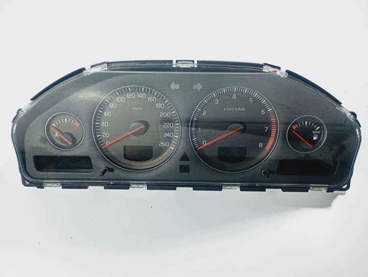 Kombiinstrument Kombiinstrument Drehzahlmesser 361354 km OE 30746097 VOLVO V70 2 II KOMBI 01-07
