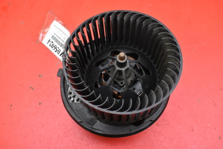 heating fan air conditioning devices EU 998924E 3C0907521F AUDI Q3 8U 11-14