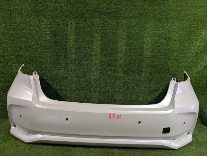 Paraurti posteriore posteriore TOYOTA COROLLA E21 berlina 18- PDC NR.Z9730