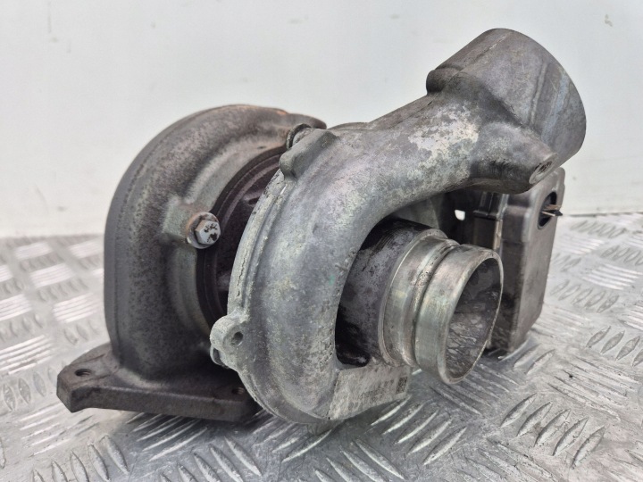 Mercedes E250 CDI C207 W207 2.2 Turbo A6510903580 OM651.911