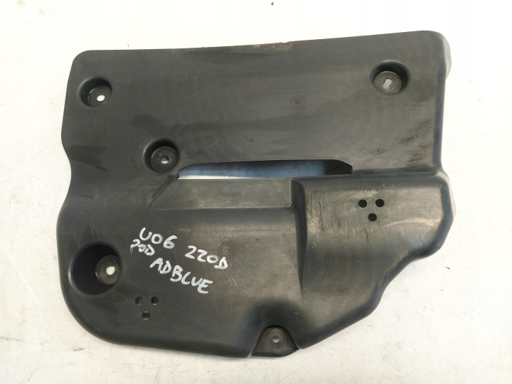BMW U06 220d Blende Abdeckung abdeckung Unterfahrschutz ADBLUE 9487582