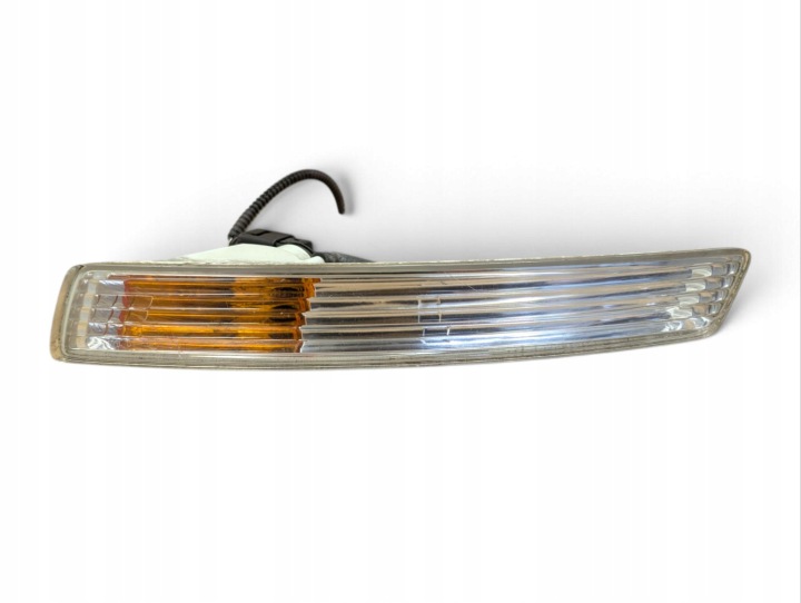 indicateurs de direction avant gauche prise Volkswagen Passat B6 2005 1C0953041Q