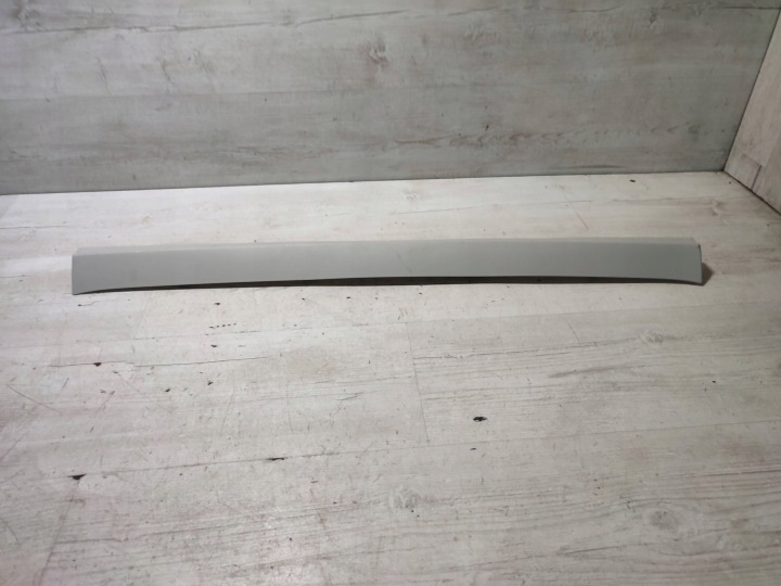 Volkswagen Touran III 20r 5TA cover