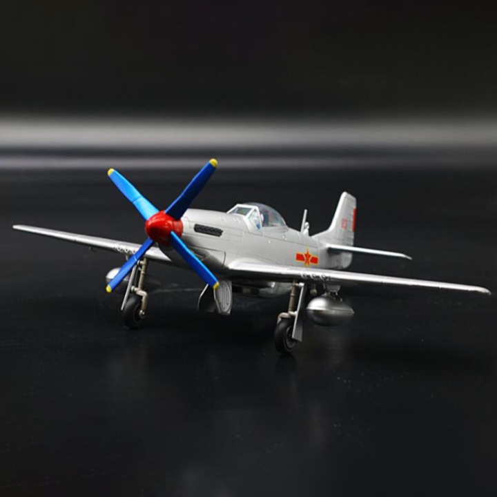 Сплав 1/48 P51 Mustang Fighter Модель Aviation Вшановує обтічну червоний — фото 8