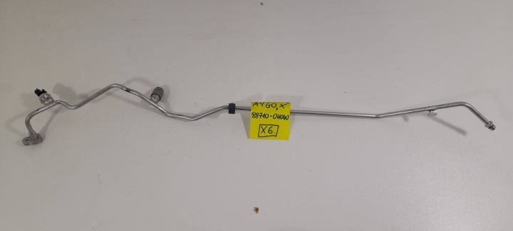 Toyota Aygo X 2024r Conduit pieces tuyaux Climatisateur air conditionné 887100H040 (X6)