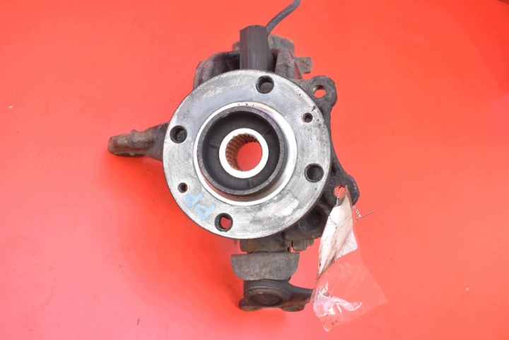 Achsschenkel Radnabe Radlager schenkel rechts vorne CITROEN C3 3 III 1.2 PURETECH 110 KM 16-20