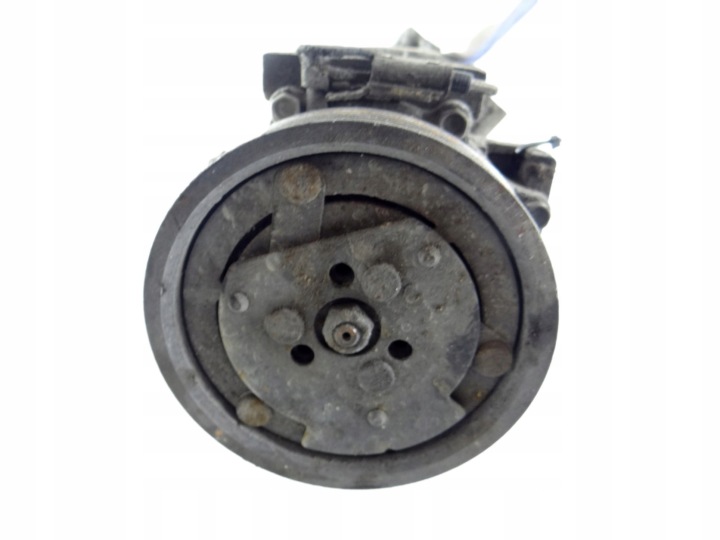 compressor of the air conditioning RENAULT CLIO II 7700106441