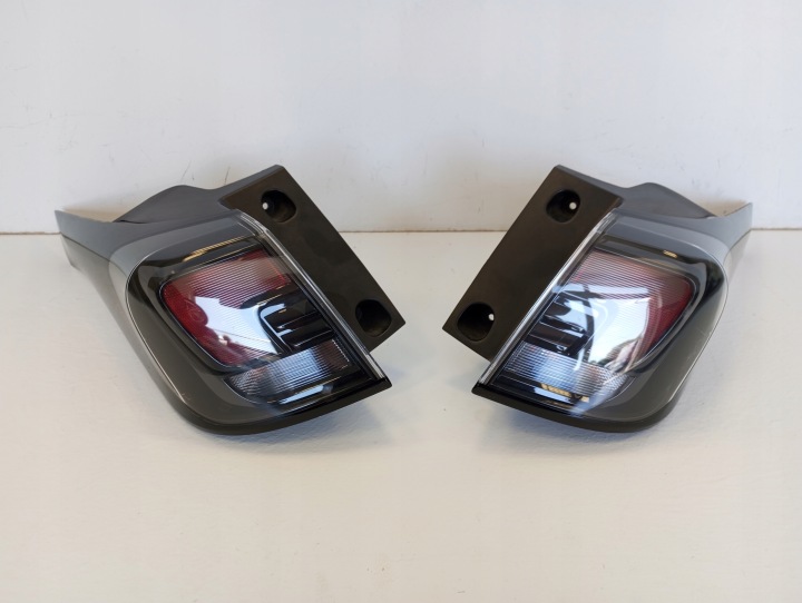 Licht heck hinten OPEL CROSSLAND LIFT BLACK EDITION