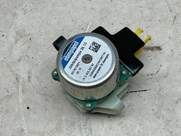 MERCEDES BMW Pumpe ADBLUE 9373513021 @M