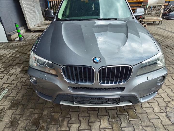BMW X3 F25 Avant Capot Armature Aile Pare choc Feux phare X-LINE Couleur A52