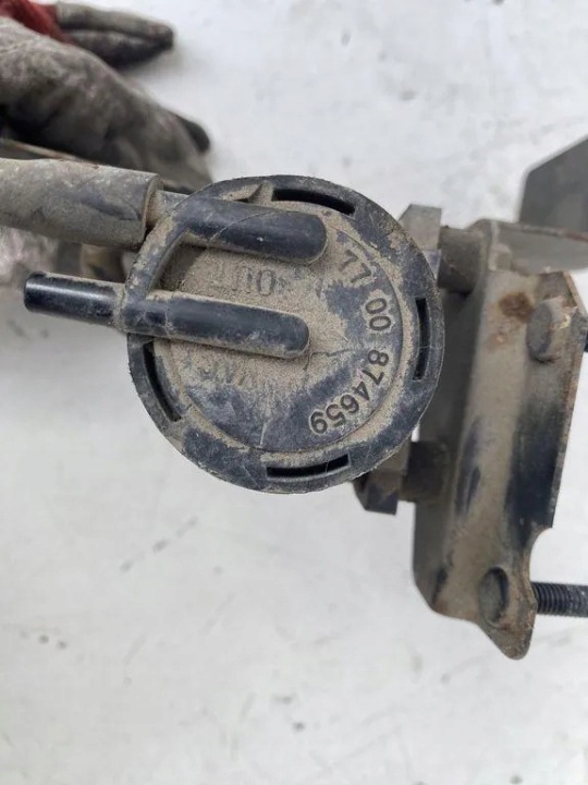 Solenoid Valve RENAULT SCÉNIC I (JA0/1_) 7700874659 1.9L diesel 10