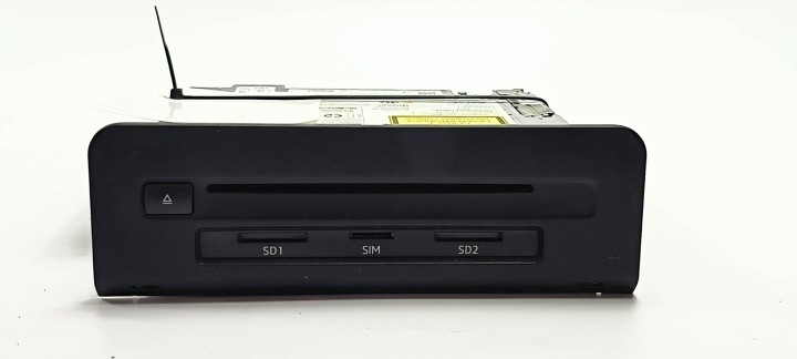 CZYTNIK NAWIGACJI 8W5035036C MMI LEGALNY A4 B9