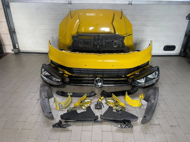 předek kompletní kapota nárazník světlá chladiče Komplet Volkswagen Touran III