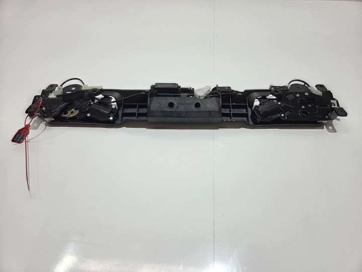 mechanizmus motorháztető csomagtartó BMW E93 8360193