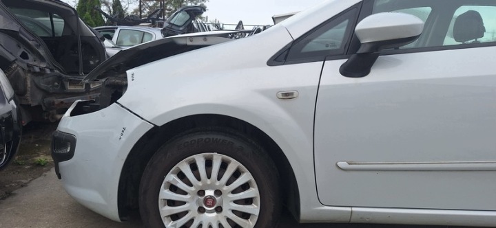 parafango Anteriore sinistra FIAT GRANDE PUNTO EVO KOD LAK 760A