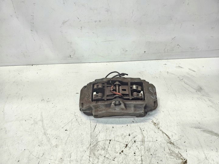 Bremssattel Bremse Sattel Brems- links vorne AUDI Q7 4L 18 ZL