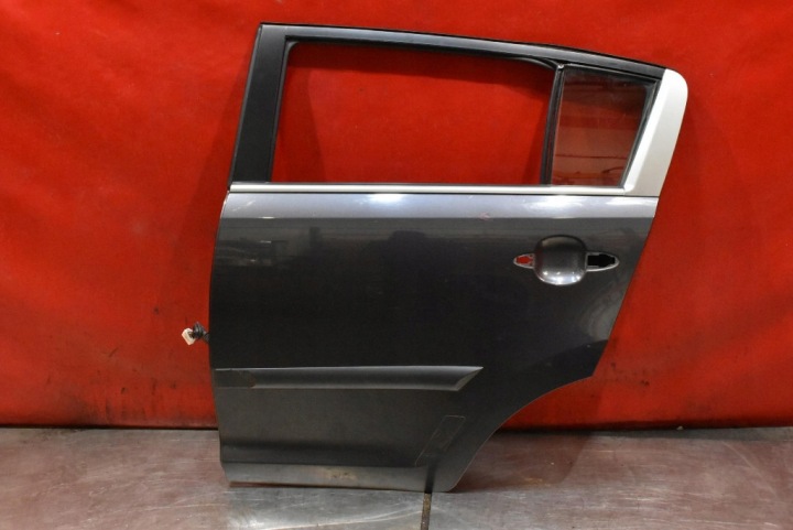 dveře levé záď zadní BE KIA SPORTAGE 3 III LIFT 14-15